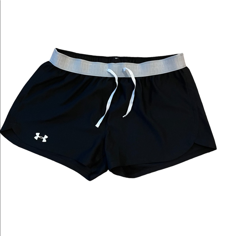 Ladies Under Armour Play Up shorts Black & White